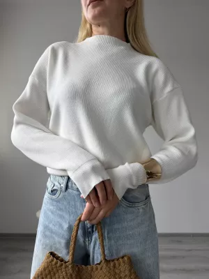 Sveter Pom white