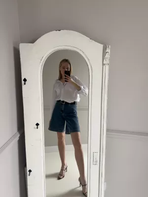 Džínsové bermudy Koan